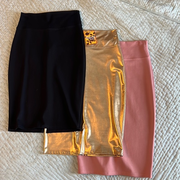 Hybrid & company Skirts Pencil Skirts Poshmark